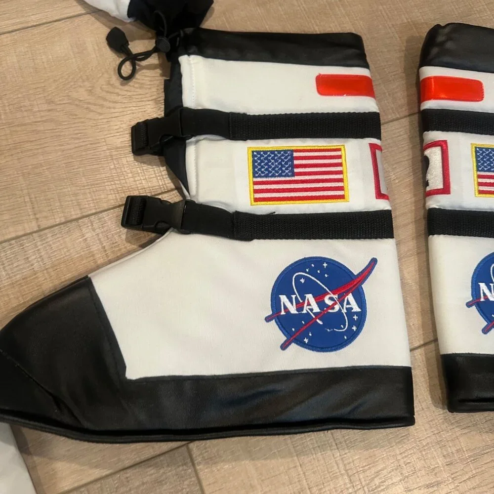 NASA ASTRONAUT KIDS HALLOWEEN COSTUME AND BOOTS SMALL 4-6 YEARS